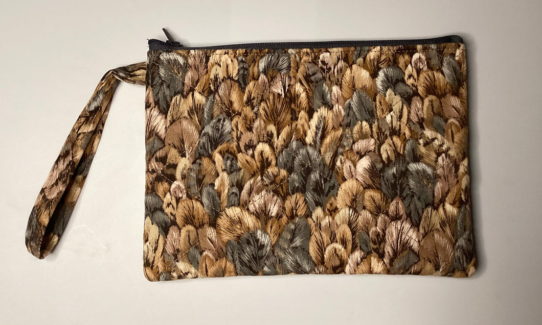 Zipper Pouch Large: Feathers Small